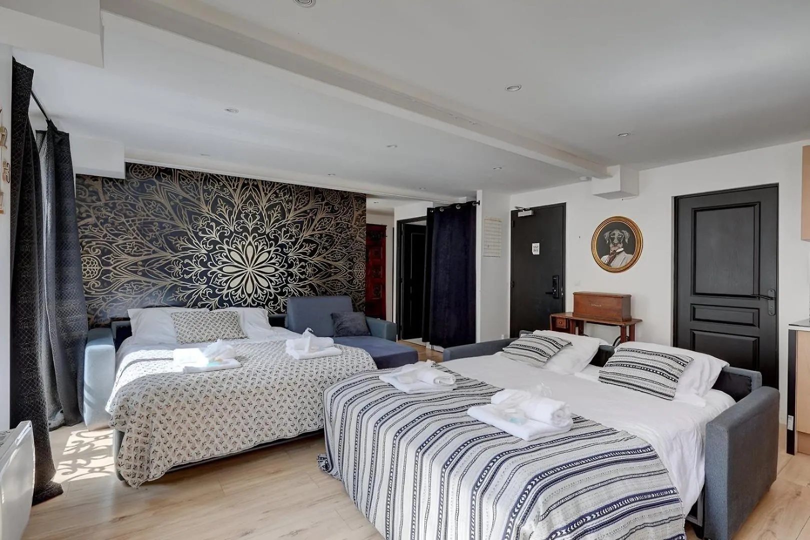 Bluestay 130 - Charmant Appartement A Paris 2